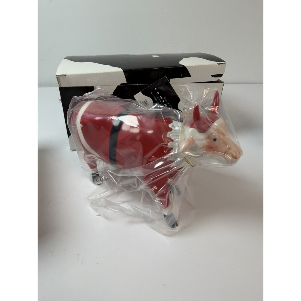 Cow Parade Santa Cow Ceramic Figurine 9208 Vintage Retired 2002 Box and Tag